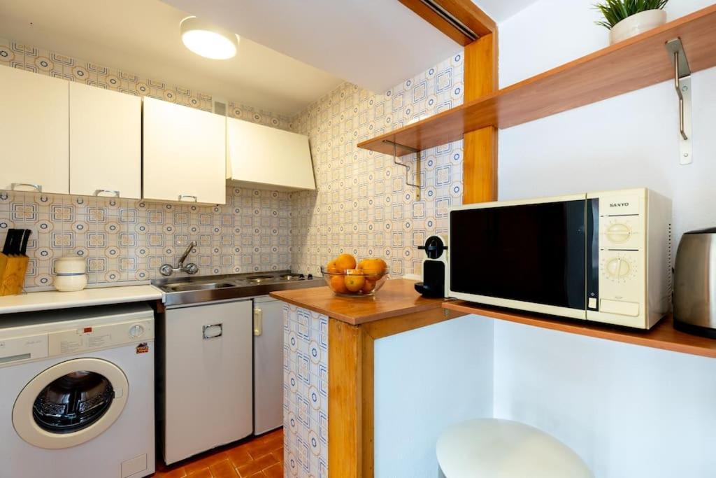Behouse Sierpes Apartment Seville Exterior photo