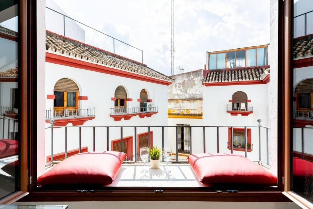 Behouse Sierpes Apartment Seville Exterior photo